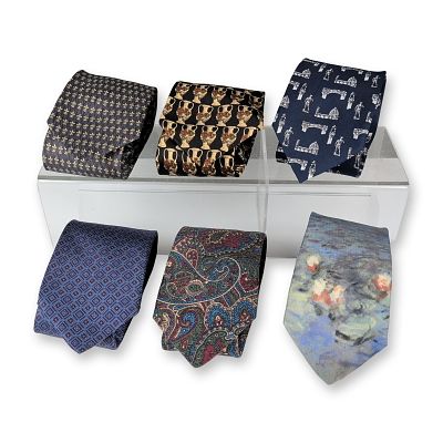 6pc Group of Designer Silk and Silk-Wool Neckties. Group of six men's neckties in silk and 