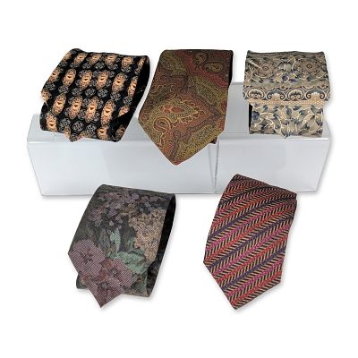 5pc Collection of Designer Silk Neckties. Collection of five designer neckties featuring paisley 