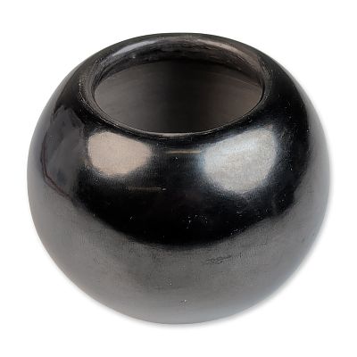 Maria Poveka Martinez (Native American, 1887-1980) San Ildefonso Blackware Seed Bowl, Signed. The 