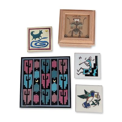 5pc Cleo Teissedre and Silver Moon Studio Southwestern Ceramic and Sand Art Grouping. Southwester 