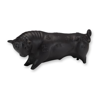 Wedgwood by Arnold Machin Black Basalt Zodiac Taurus the Bull Figurine. A Wedgwood black basalt 