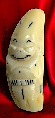 A DIVISION THREE CARVED BILLIKEN. 1 Large 20th century natural material example. This example 