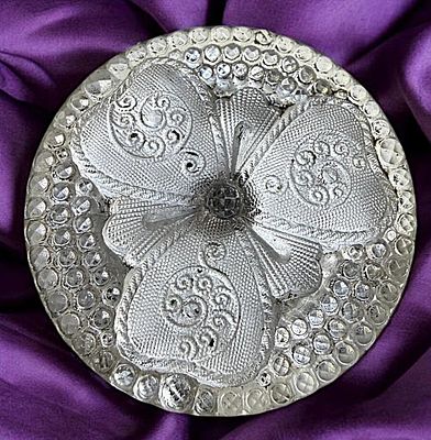 A DIVISION ONE LACY GLASS BUTTON. 1 Large Medium 19th century clear frosted with multiple hearts 