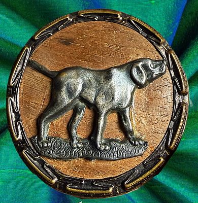 A SCARCE DIVISION ONE WOOD ANIMAL BUTTON. 1 Extra large 19th century wood background dog 