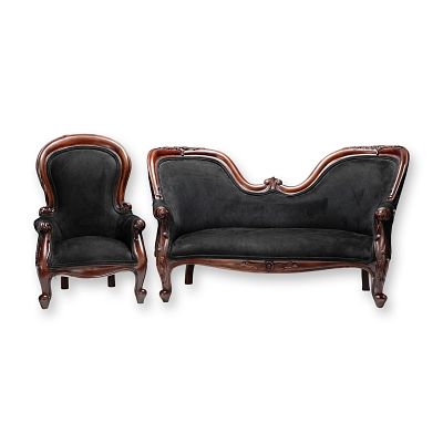 2pc Indonesian Mahogany Child's Puppensofa & Chair. A finely crafted two-piece set of mahogany 
