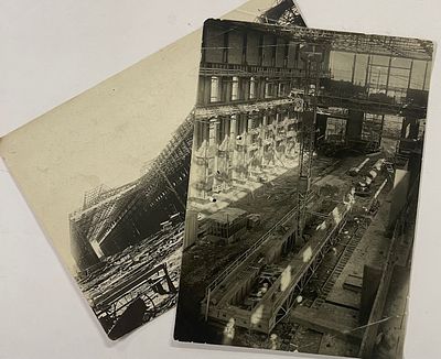 [Составной лот] Два фото. Металлоконструкции М.С.Ц. 1940 г. Размер: 12 х 17 см. Фото с заломами.