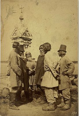 Фотогр. В. Каррик. Крестьяне на Каменской ярмарке Симбирской губернии. Фото с рисунком А. 