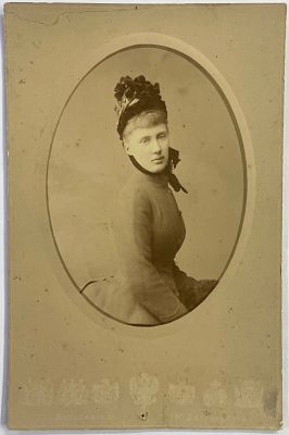 Фотогр. Бергамаско. Портрет Великой княгини Елизаветы Маврикиевны. 1880-е гг. Фото. Размер: 16 