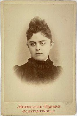 Фотогр. Оскар Крамер. Портрет Марии фон Вечера. Кон. XIX в. Фото-кабинет. Размер: 14 х 10 см. Фо 