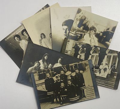 [Составной лот] Семь фотооткрыток. Семья Николая II. Нач. ХХ в. 1. Великие княжны Ольга 