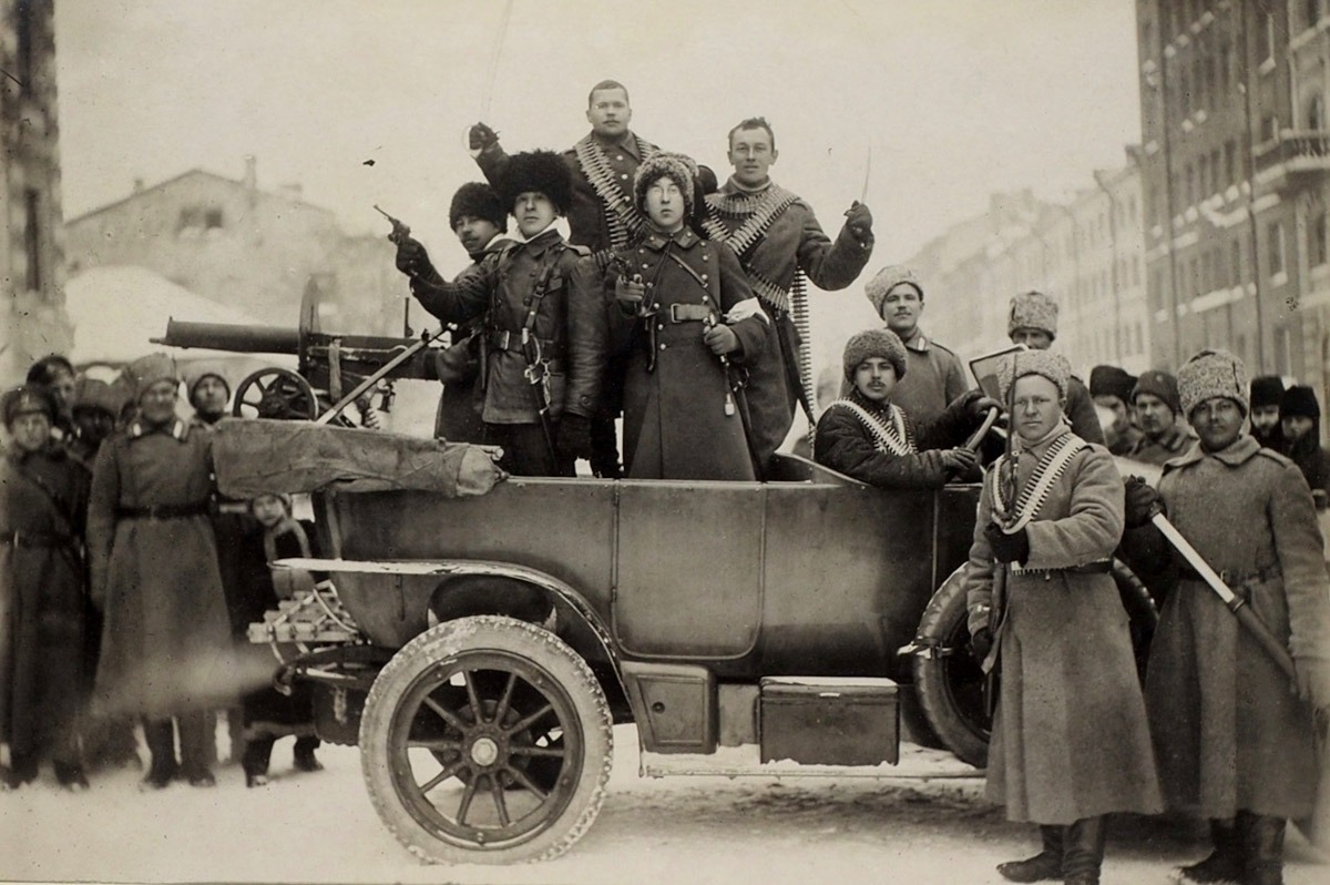 Литфонд | Аукцион 700s1 | Сессия 3: Военно-исторический аукцион из Санкт-Петербурга