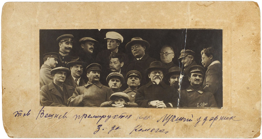 Союзкиножурнал 1930. 1924 похороны владимира ленина. Драга миасс городской пруд. 30 апреля 1930. Воронеж в 30-е годы.