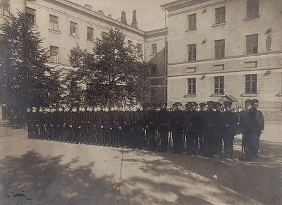 Групповая фотография &laquo;Кадеты на построении&raquo;. [Российская империя, нач. XX в. 