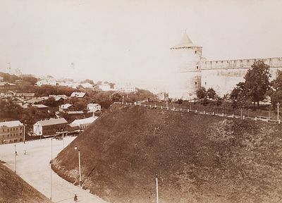 Фотография: Вид на Коромыслову башню и Зеленский съезд. Нижний Новгород / фот. 