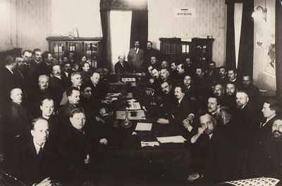 Фотография &laquo;В.И. Ленин на 1-м заседании Совнаркома&raquo;. 1917 [отпечаток 1930-х гг. 