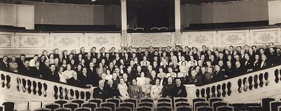 Фотография артистов Малого театра на праздновании 125-летнего юбилея. М., 19. Фотография 