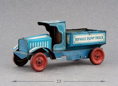 Жестяной синий грузовик &laquo;Toyville dump truck&raquo; фирмы Ferdinand Strauss. США, 1920-1930-е