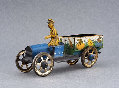 Жестяной грузовик фирмы Nonparel с пасхальным рисунком. США, 1920-1930-е. Жестяной грузовик 