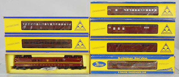 Lot 164: AMERICAN MODELS PA TRAIN SET