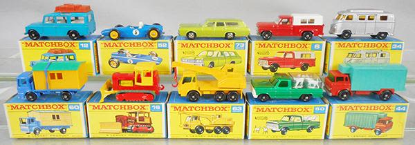 Lot 92: 10 MATCHBOX VEHICLES