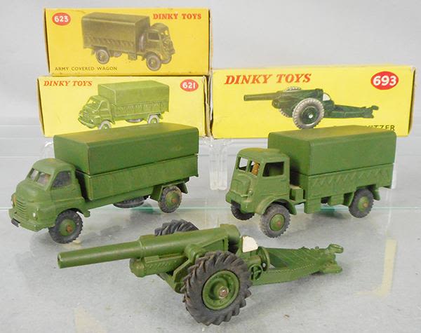 Lot 154: 3 DINKY MILITARY VEHICLES