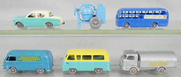 Lot 187: 6 MATCHBOX MOKOS