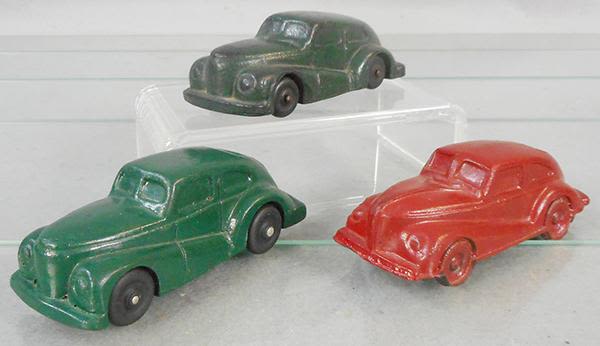 Lot 398: 3 RUBBER NASH AUTOS