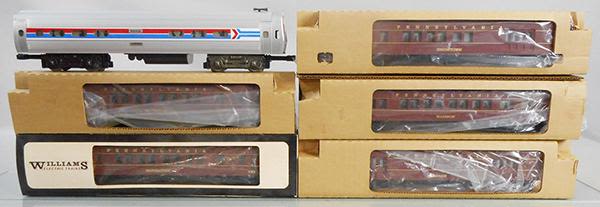 Lot 412: WILLIAMS TRAIN SET