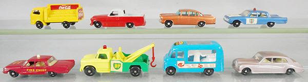 Lot 436: 8 MATCHBOX VEHICLES