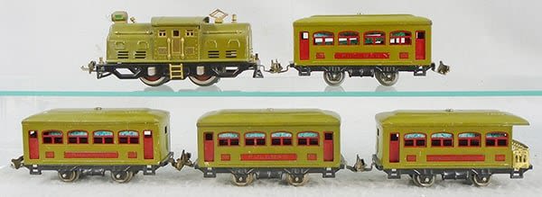 Lot 314: LIONEL TRAIN SET
