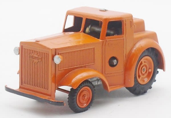 Lot 155: MERCURY 64 TRACTOR