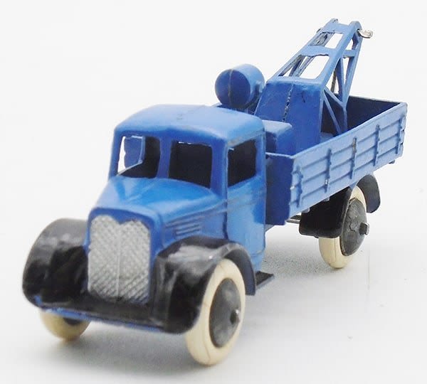 Lot 283: DINKY 30E BREAKDOWN TRUCK