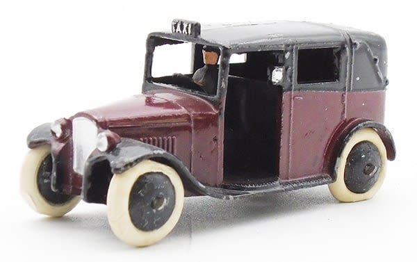Lot 329: DINKY 36G TAXI