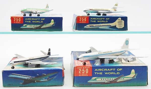 Lot 439: 4 LONE STAR 250 SERIES AIRPLANES