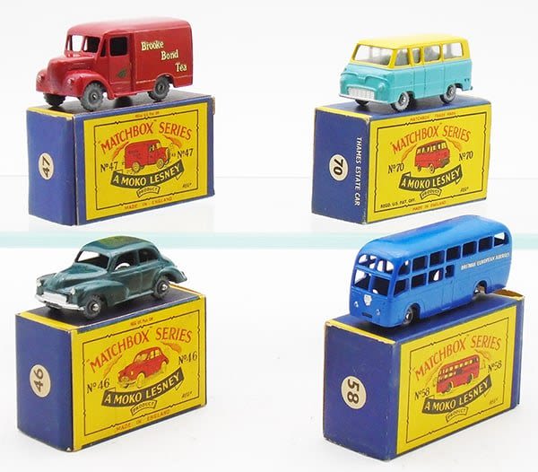 Lot 165: 4 MATCHBOX MOKOS
