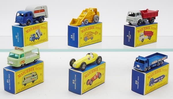 Lot 249: 6 MATCHBOX VEHICLES
