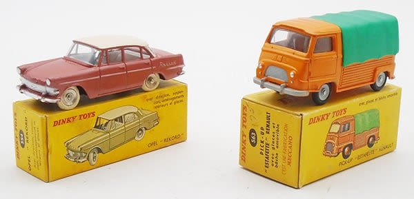 Lot 308: 2 FR DINKY VEHICLES