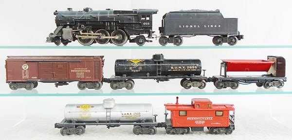 Lot 344: LIONEL TRAIN SET