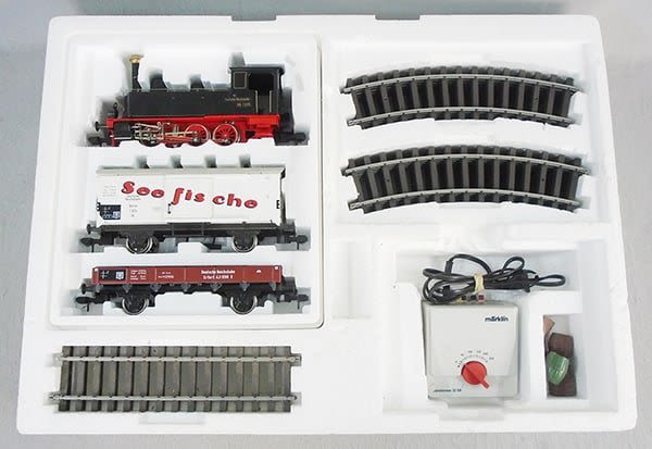 Lot 354: MARKLIN 54405 MAXI STARTER SET