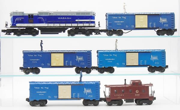 Lot 459: LIONEL WABASH TRAIN SET