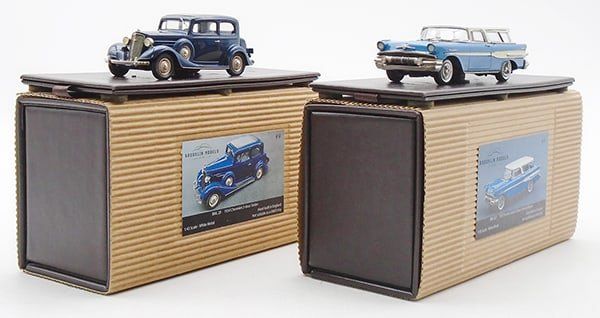 Lot 171: 2 BROOKLIN MODEL AUTOS
