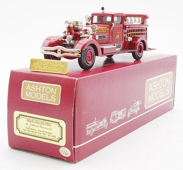 Lot 309: ASHTON MODELS #49G 1938 AHRENS FOX PUMPER