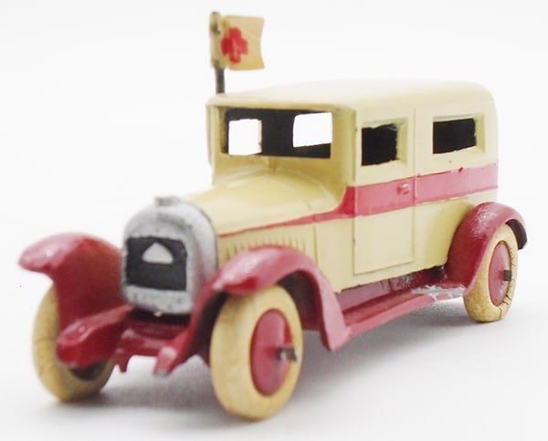 Lot 163: C.D. DELAHAYE AMBULANCE
