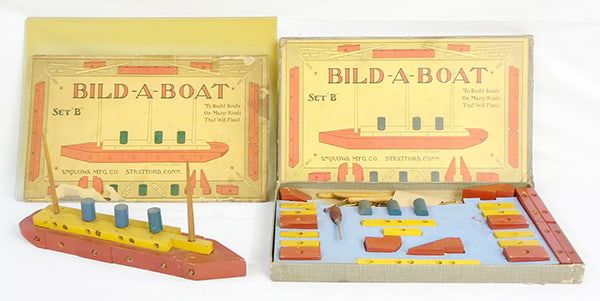 Lot 420: 2 UNQUOWA BILD-A-BOAT SET B SETS
