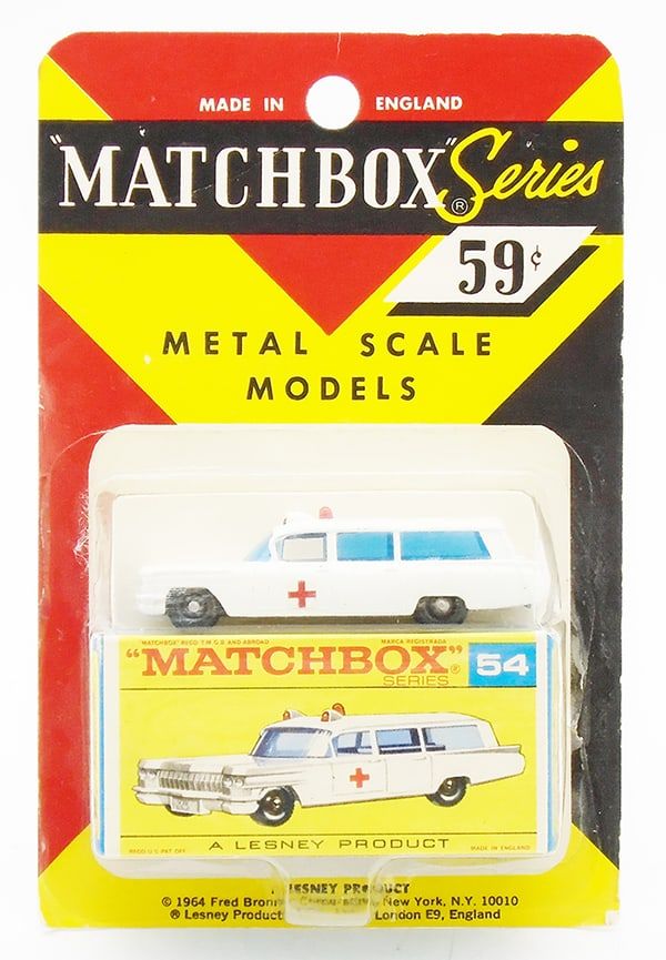 Lot 215: MATCHBOX 54B2 CADILLAC AMBULANCE BLISTER PACK