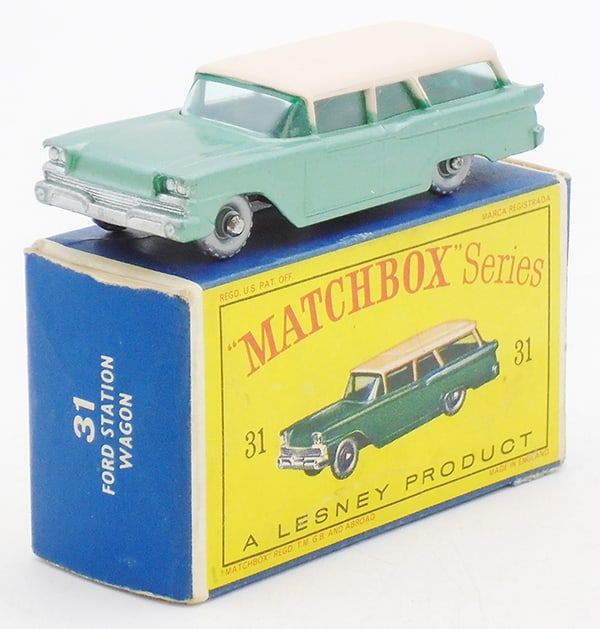 Lot 259: MATCHBOX 31B8 FORD STATION WAGON