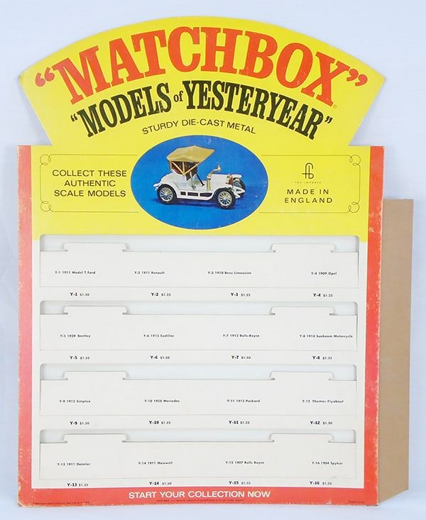 Lot 330: MATCHBOX 1968 MODELS OF YESTERYEAR DISPLAY
