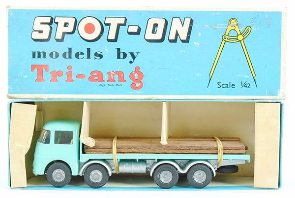 Lot 393: SPOT-ON 109/2P ERF FLAT TRUCK
