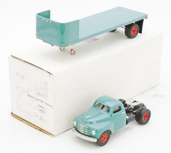 Lot 193: SHROCK BROS #2 1953 STUDEBAKER 2R17 TRACTOR & TRAILER