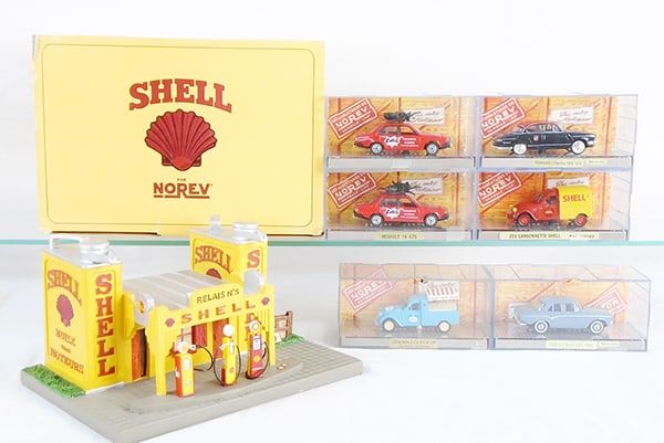 Lot 295: NOREV LOT